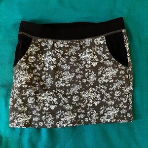 A girls Floral Mini Skirt, 12